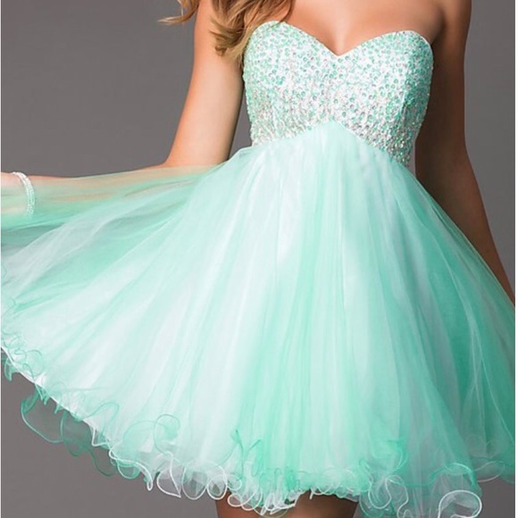 Homecoming / Prom dress - Mint Green ruffled - Picture 1 of 5